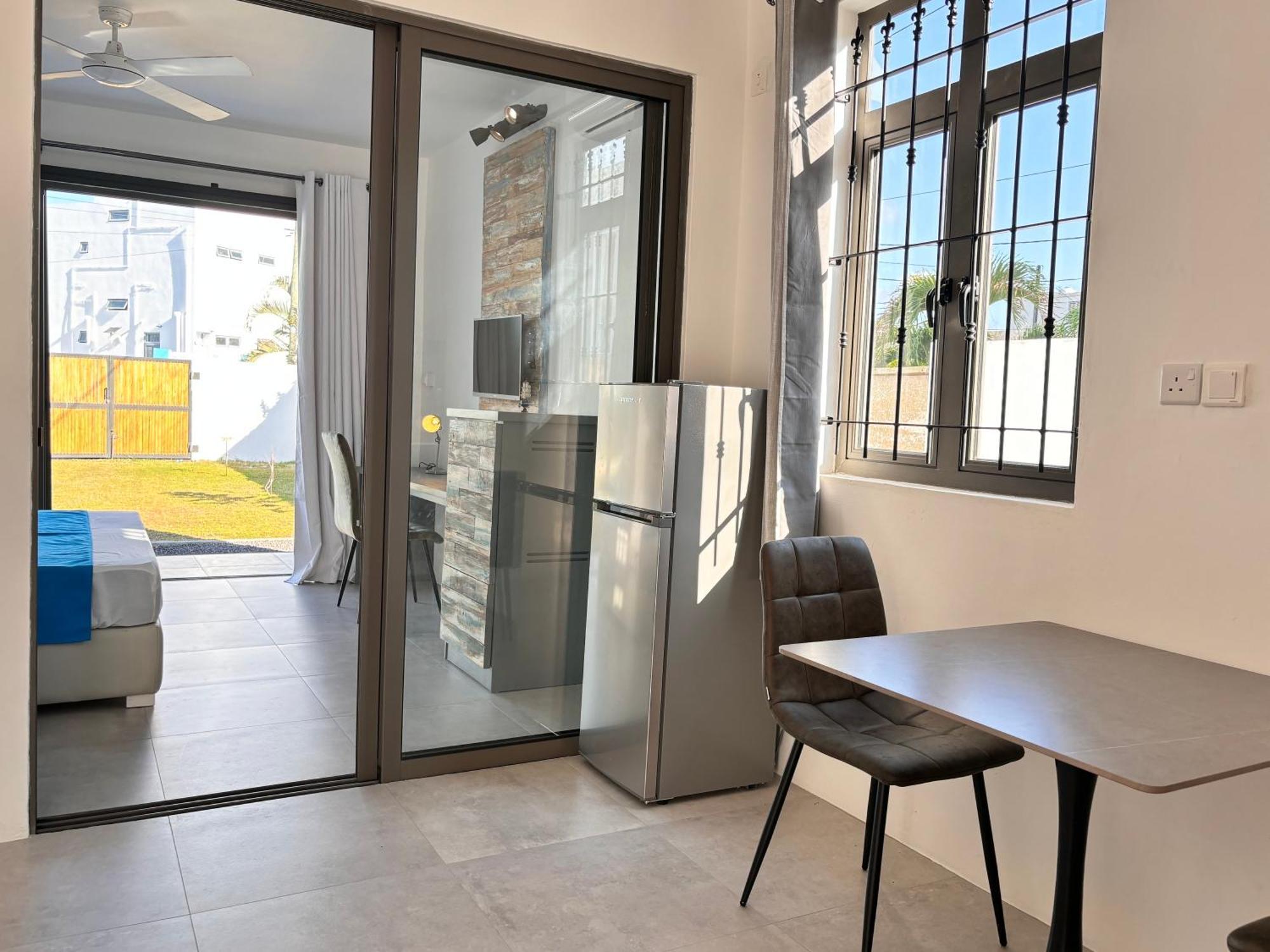 Maison Mont Choisy - One Or Two Bedrooms Apartment Trou-aux-Biches Extérieur photo