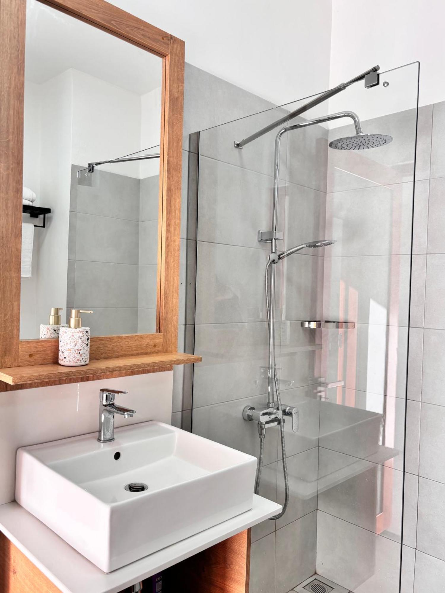 Maison Mont Choisy - One Or Two Bedrooms Apartment Trou-aux-Biches Extérieur photo