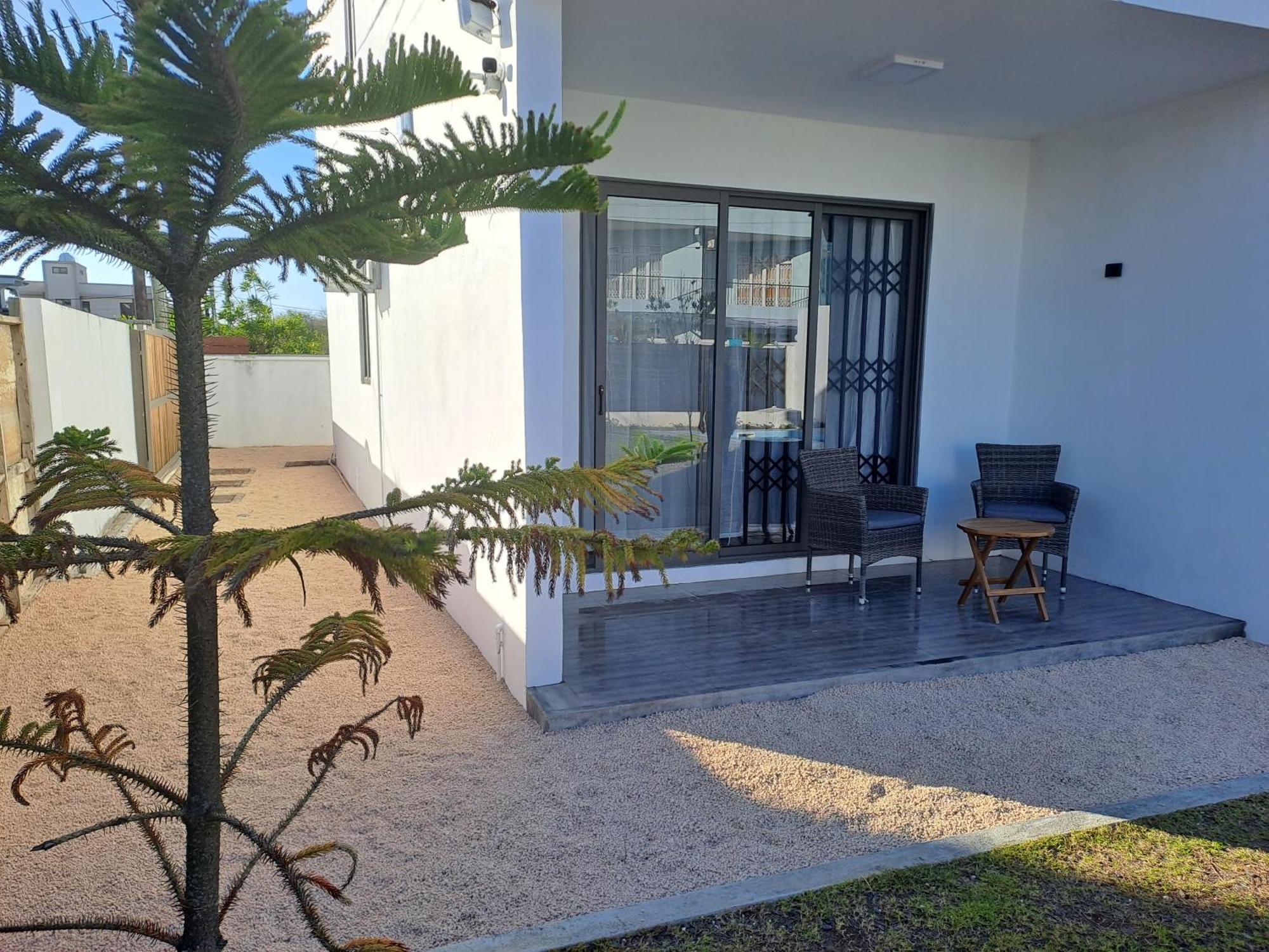 Maison Mont Choisy - One Or Two Bedrooms Apartment Trou-aux-Biches Extérieur photo
